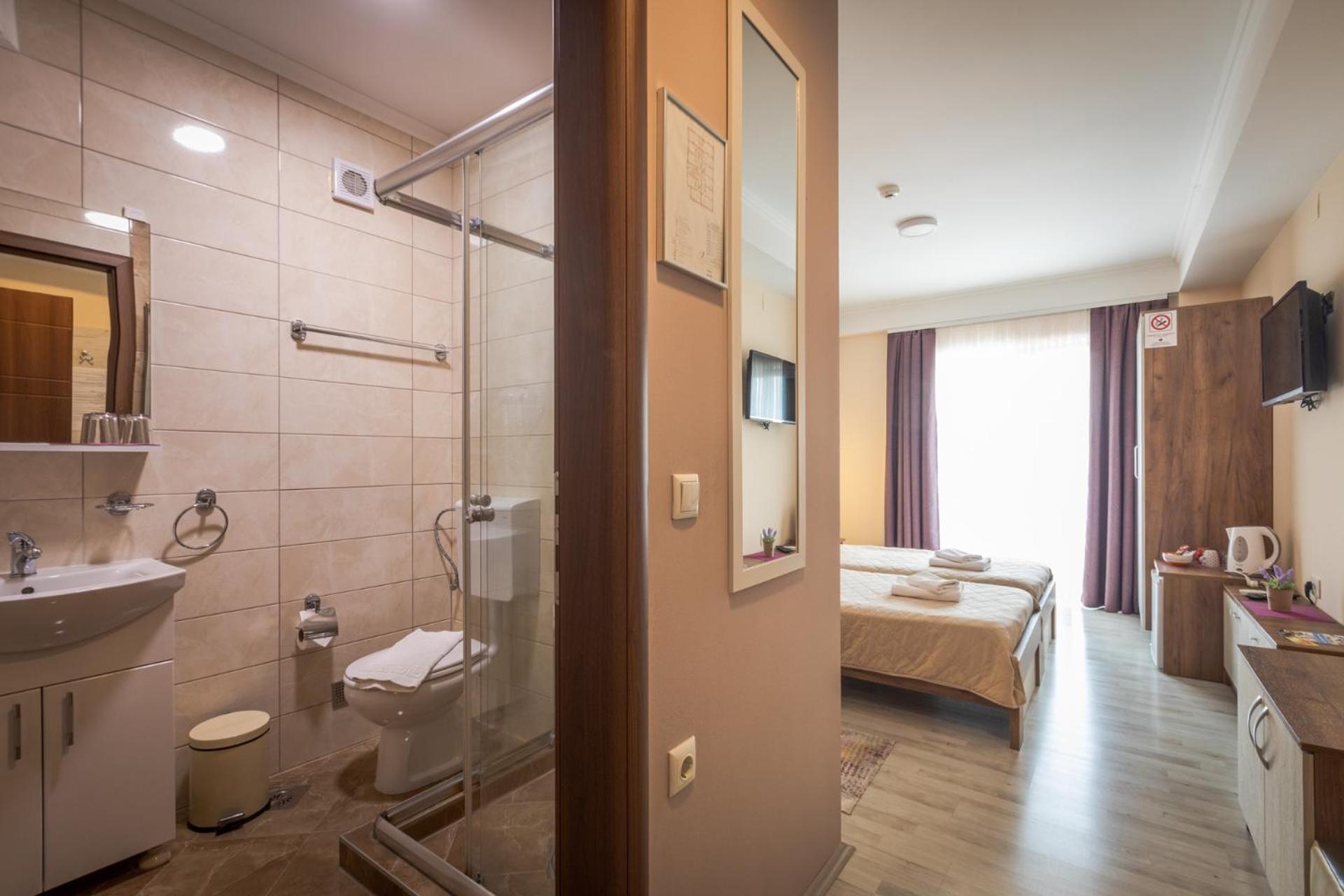 Boulevard Apartments เกฟเกลียา ภายนอก รูปภาพ